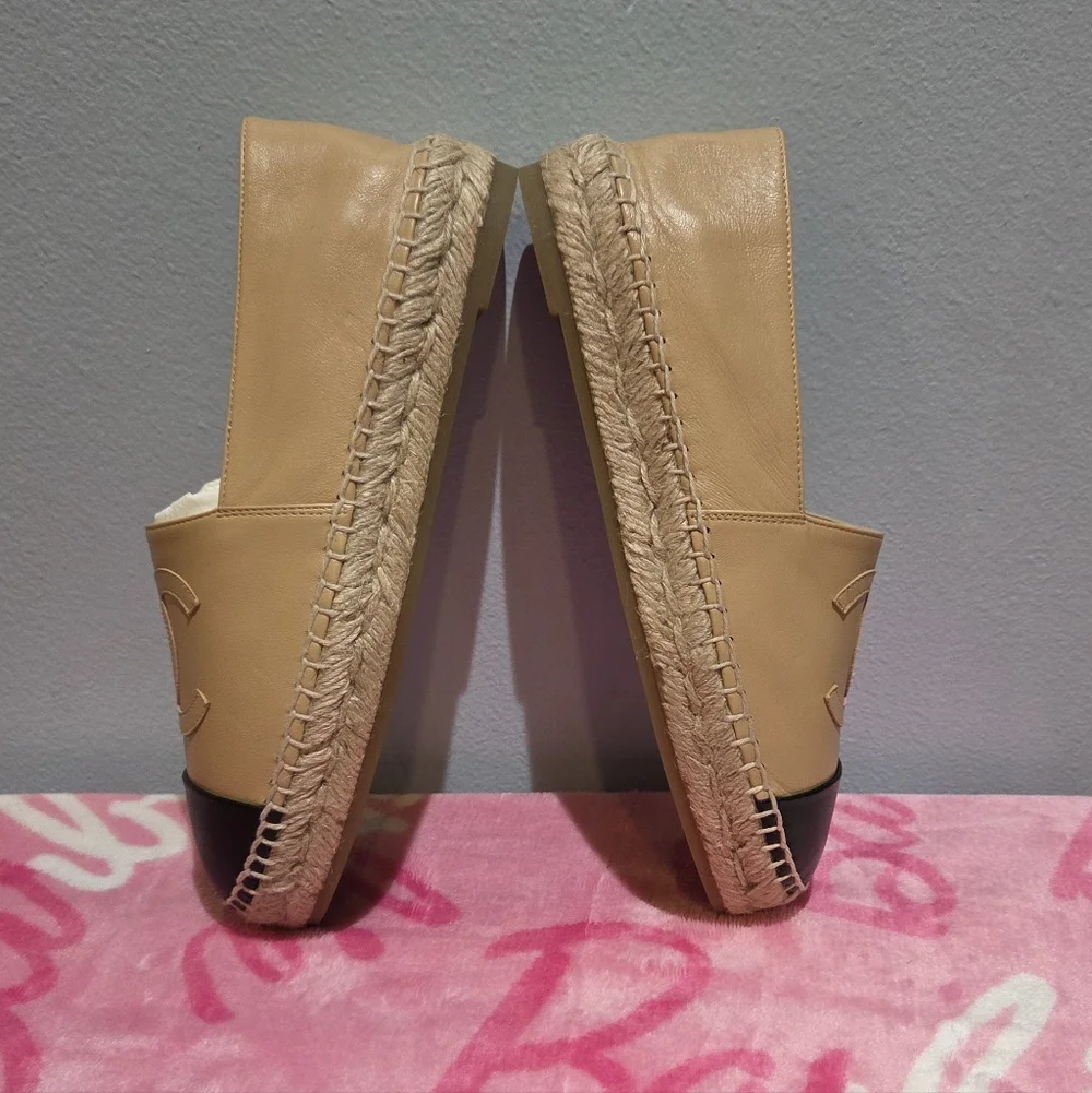 Women's Chanel Espadrilles Black And Beige Loafer, Size 38. NWOB - Picture 4 of 9